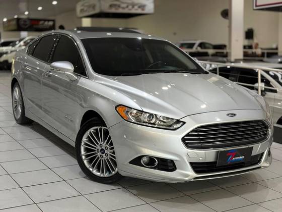 FORD FUSION 2.0 TITANIUM 16V HÍBRIDO 4P AUTOMÁTICO FORD FUSION 2.0 TITANIUM 16V HÍBRIDO 4P AUTOMÁTICO